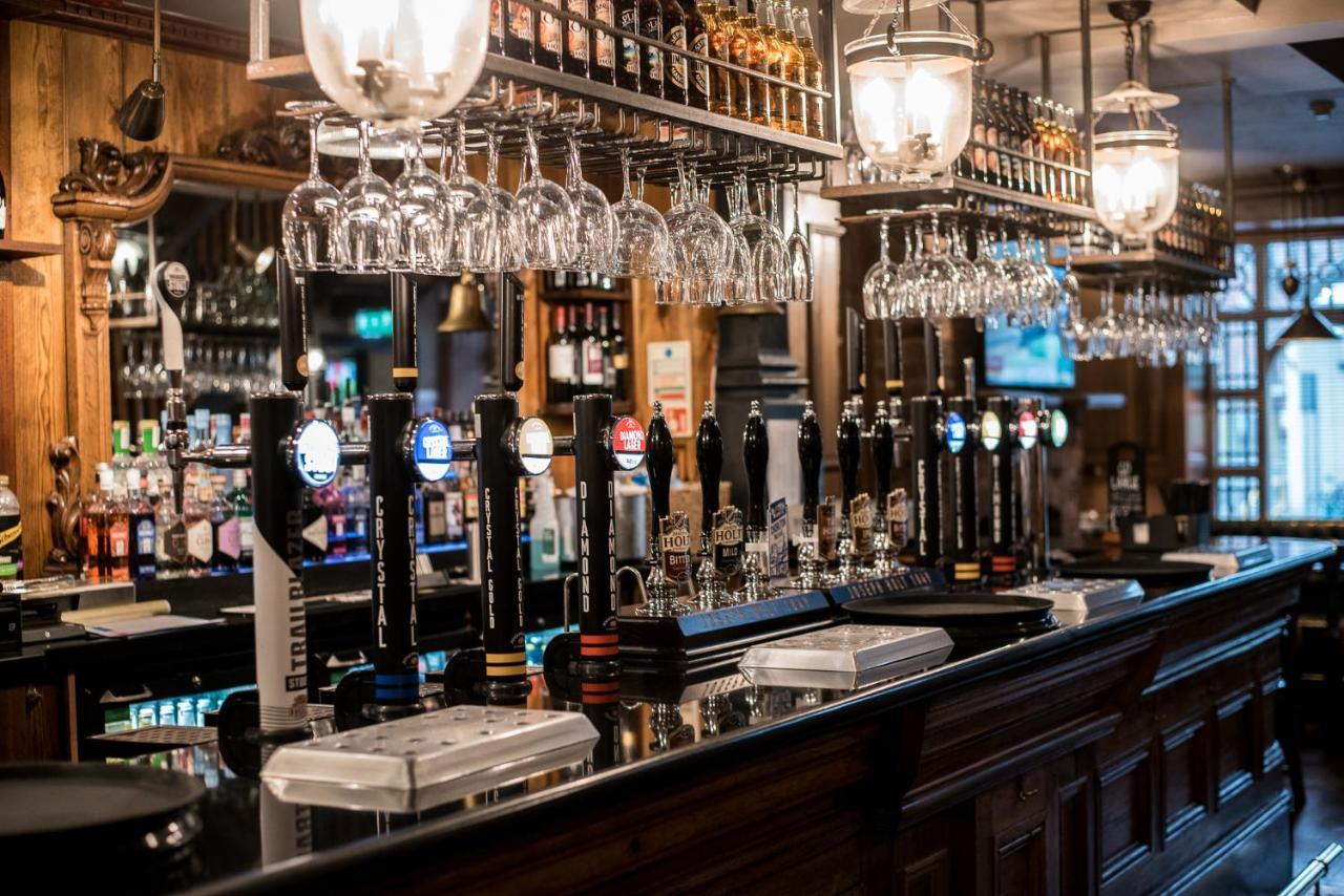 Lower Turks Head Manchester Exterior photo