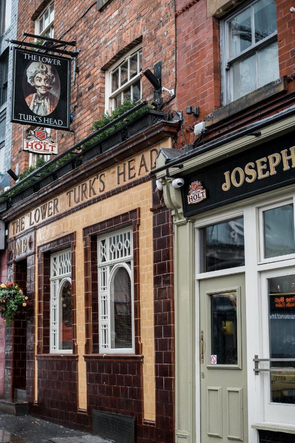 Lower Turks Head Manchester Exterior photo