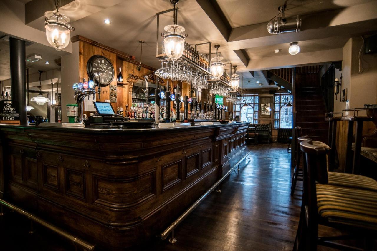 Lower Turks Head Manchester Exterior photo