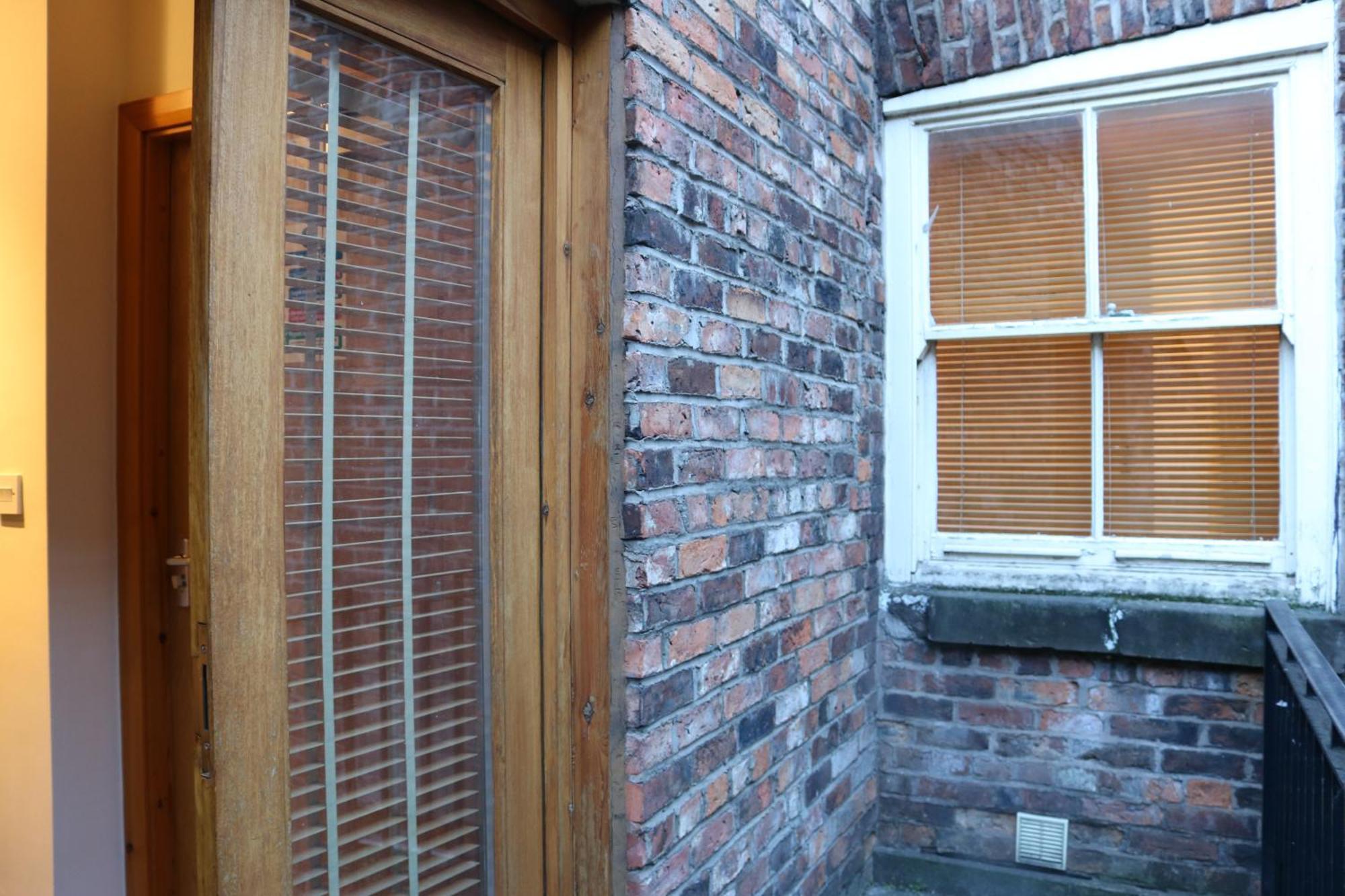 Lower Turks Head Manchester Exterior photo